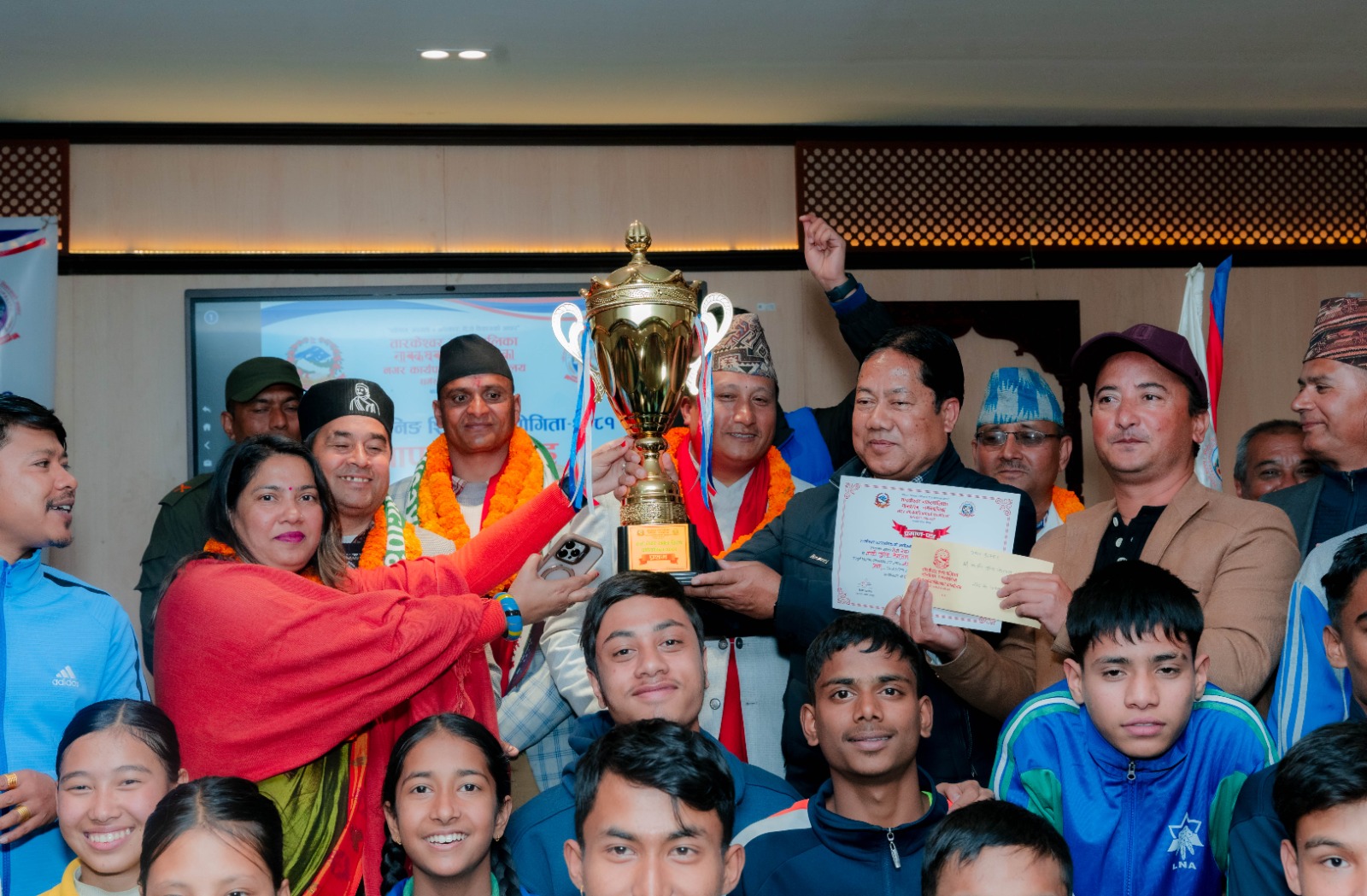 लालीगुराँस  नेसनल एकेडेमीले मेयर सिल्डको उपाधि जोगाउन सफल